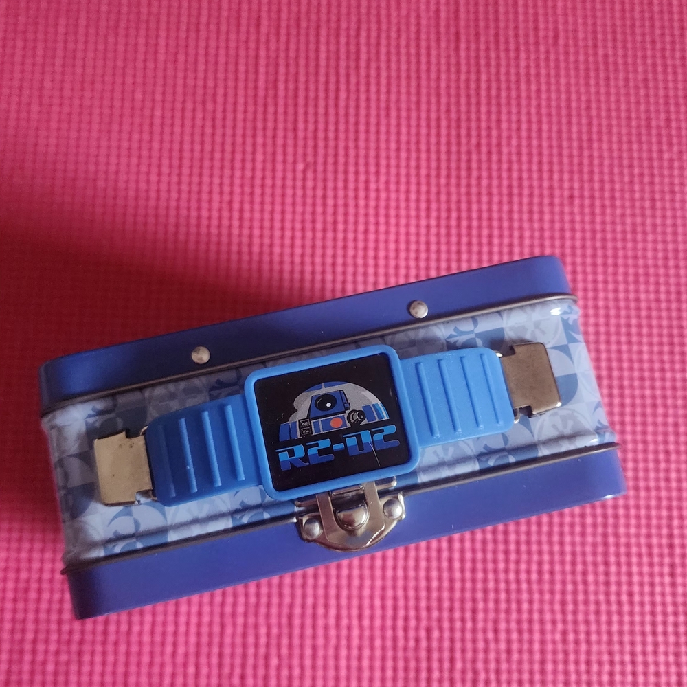 Star Wars R2-D2 Metal Lunch Box - Blue and White - Picture 2 of 4